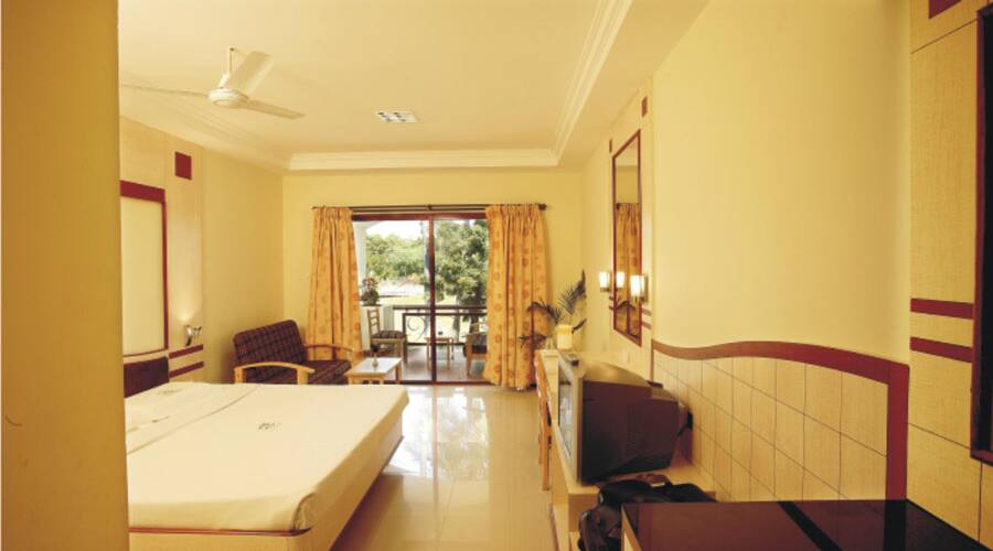 Aakash Family Club, Madurai 4